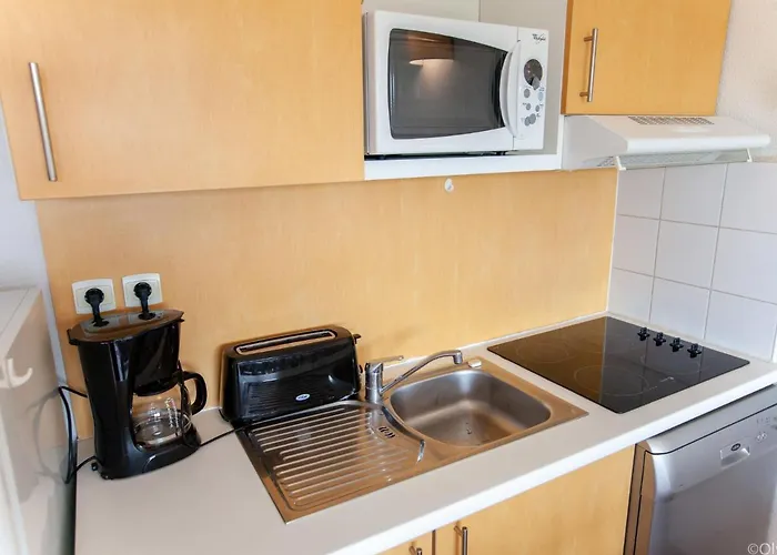 Apartment Les Hameaux De La Chalosse-2 By Interhome